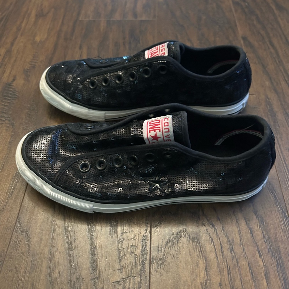 Converse One Star Sequined Black Sneakers Size 7